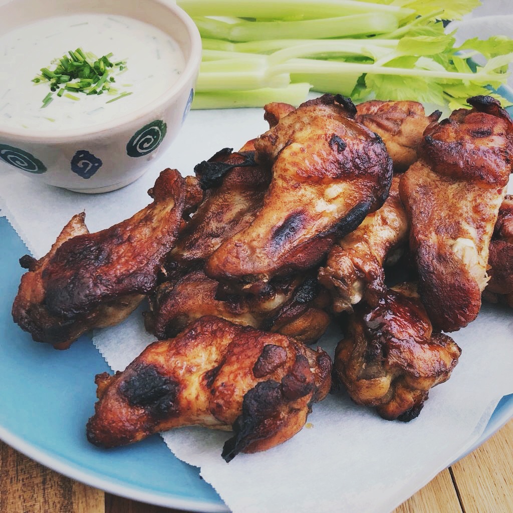 Buffalo chicken wings met blue cheese dip