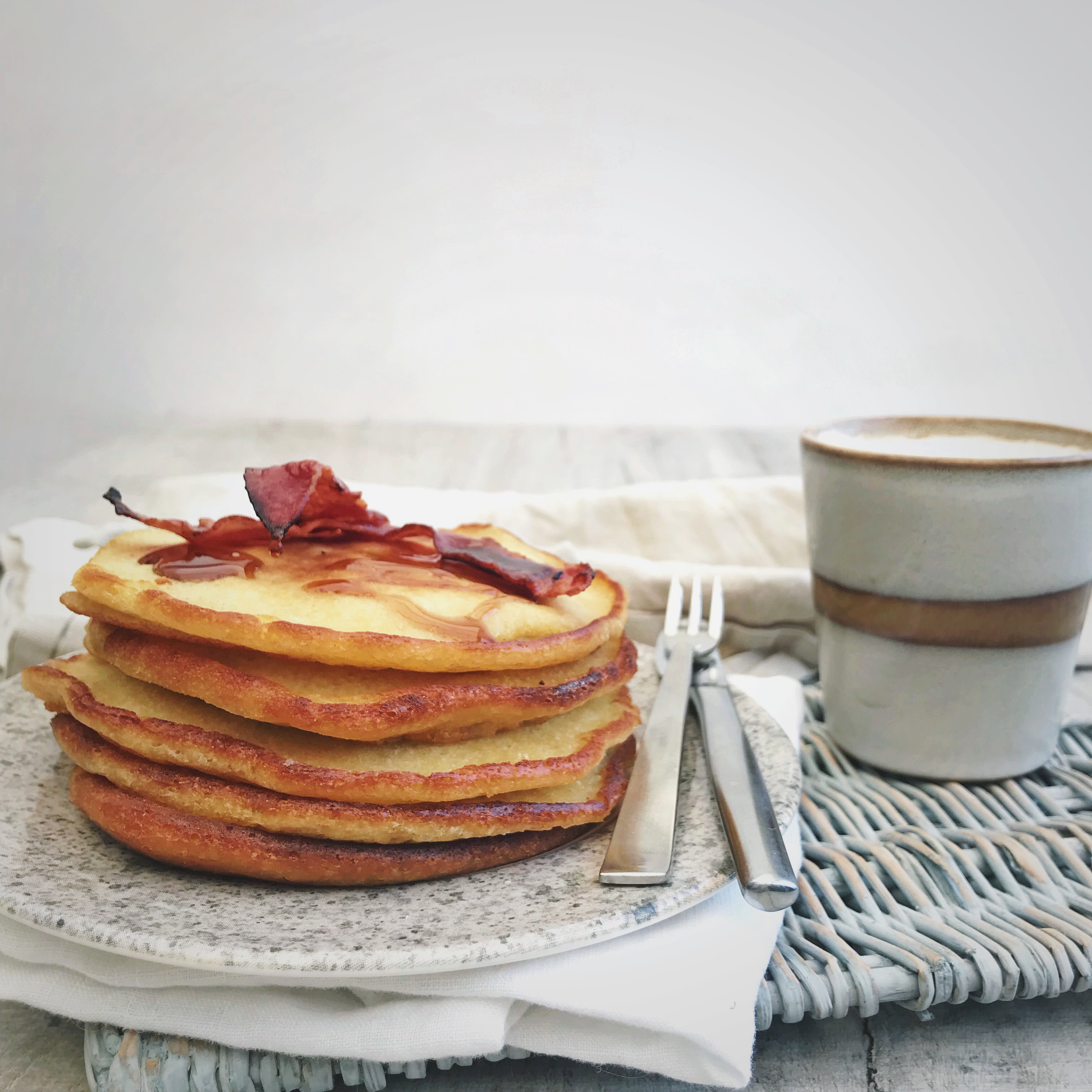 Luchtige karnemelk pannenkoekjes