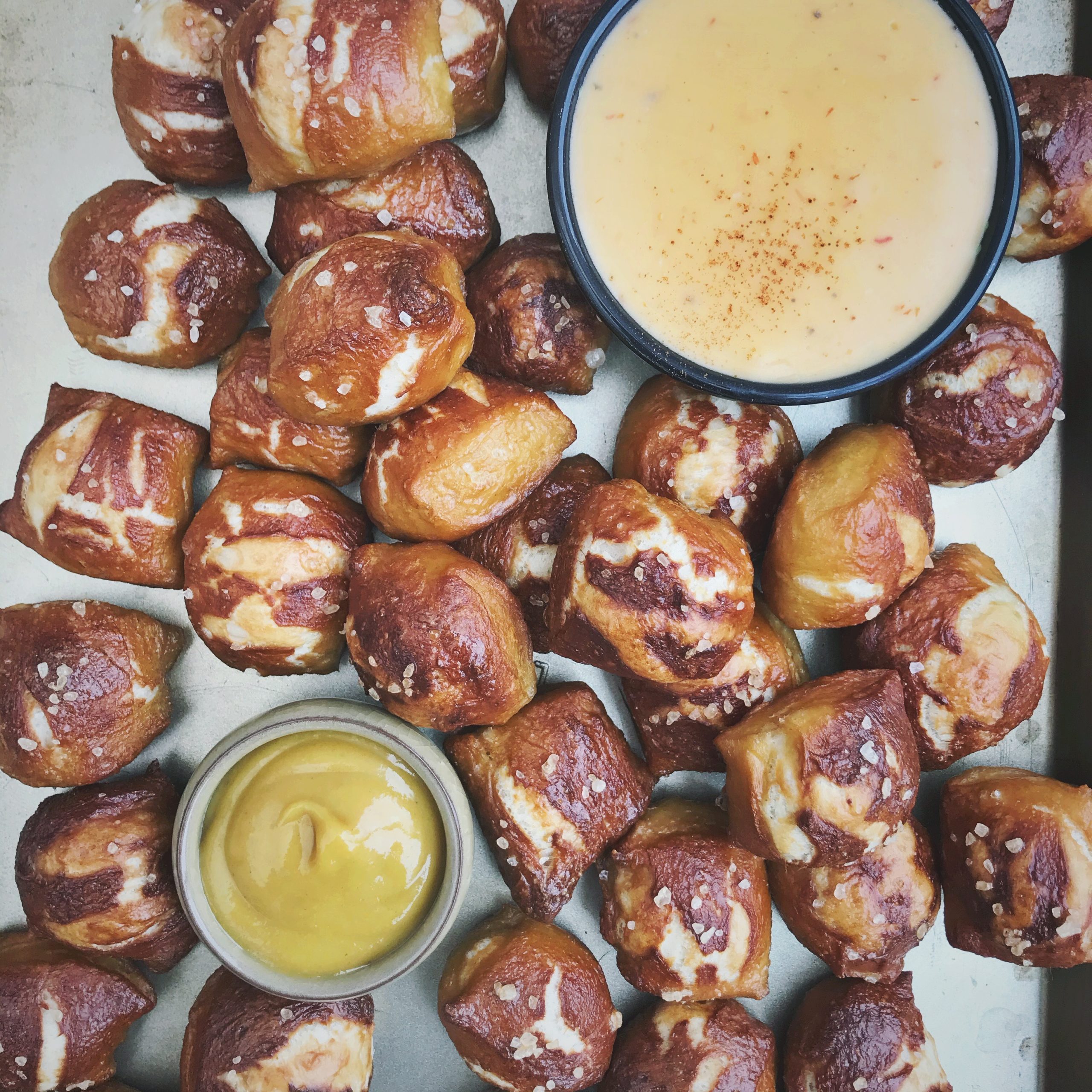 Pretzel bites